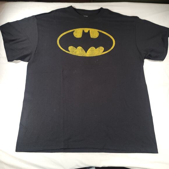 DC Batman Short Sleeve Graphic Crew Neck T Shirt Mens Size Extra Large XL Black - Picture 2 of 9